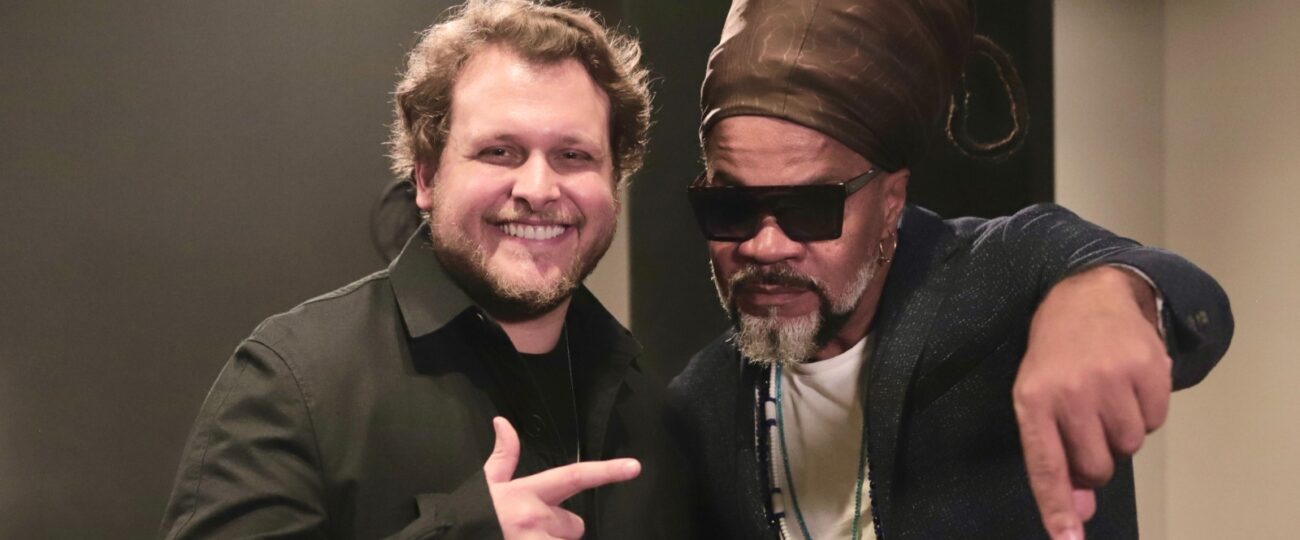 Bruno Martini e Carlinhos Brown Beeside Records
