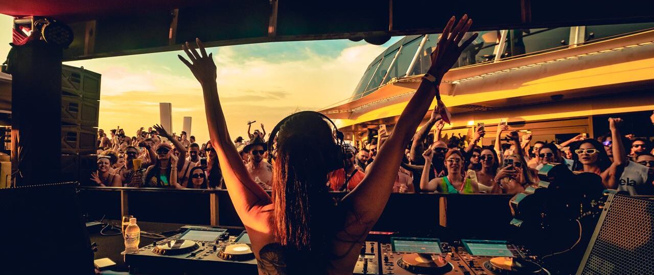 Eli Iwasa Só Track Boa